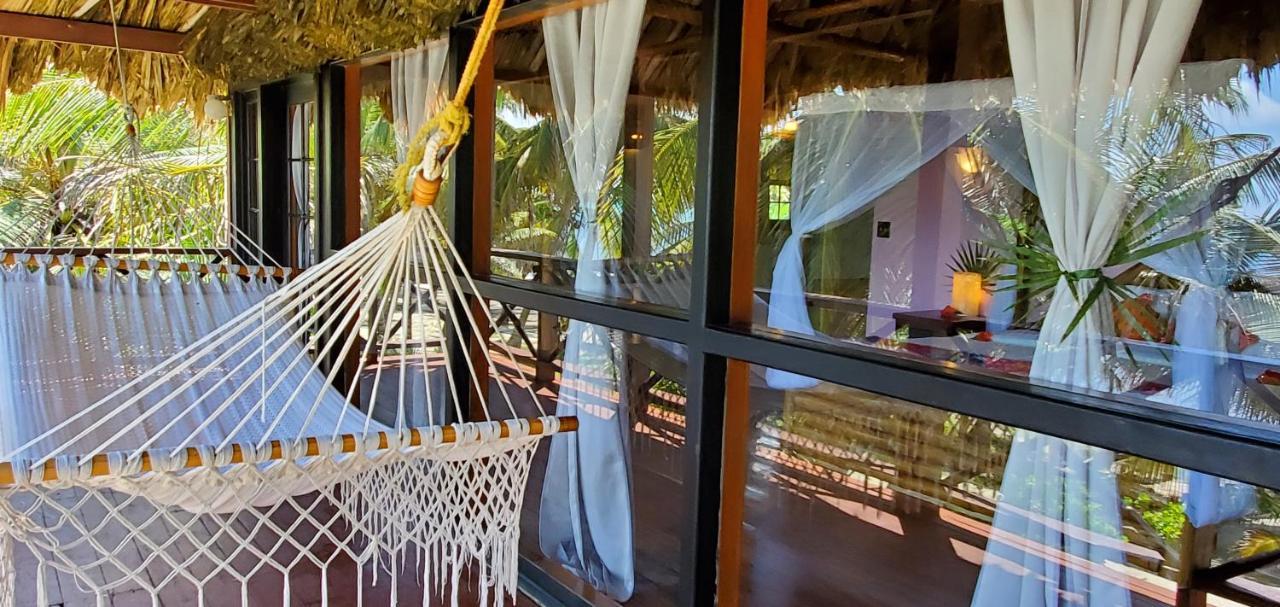 Portofino Beach Resort-An Authentic Island Escape! San Pedro  Exterior photo